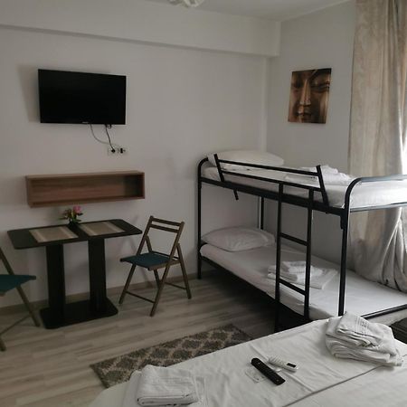 Hotel Ipsilanti Яссы Экстерьер фото
