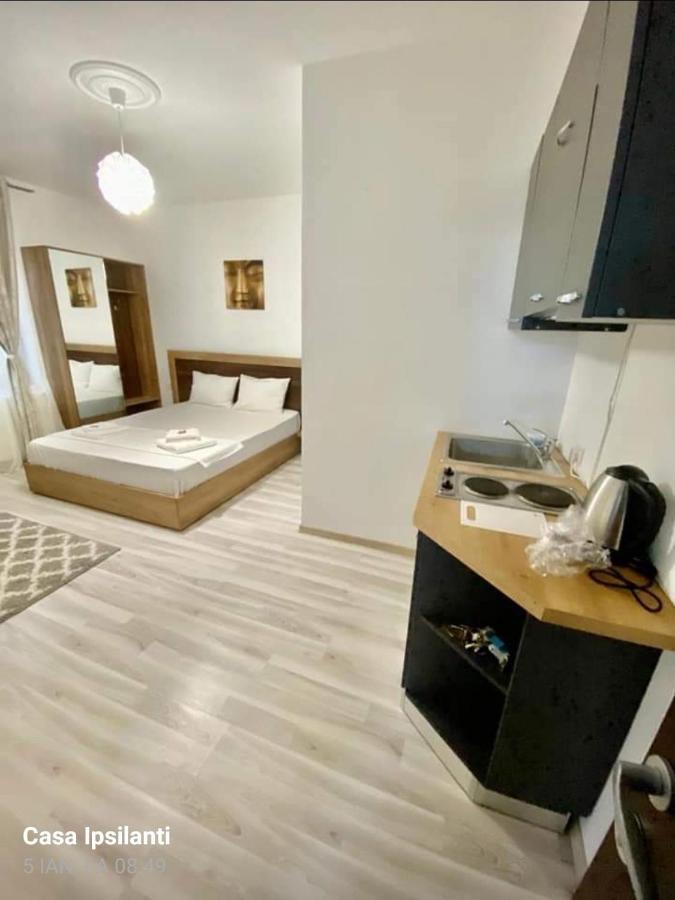 Hotel Ipsilanti Яссы Экстерьер фото