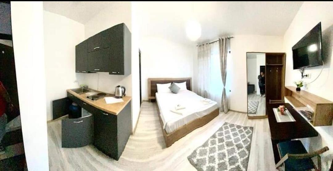 Hotel Ipsilanti Яссы Экстерьер фото