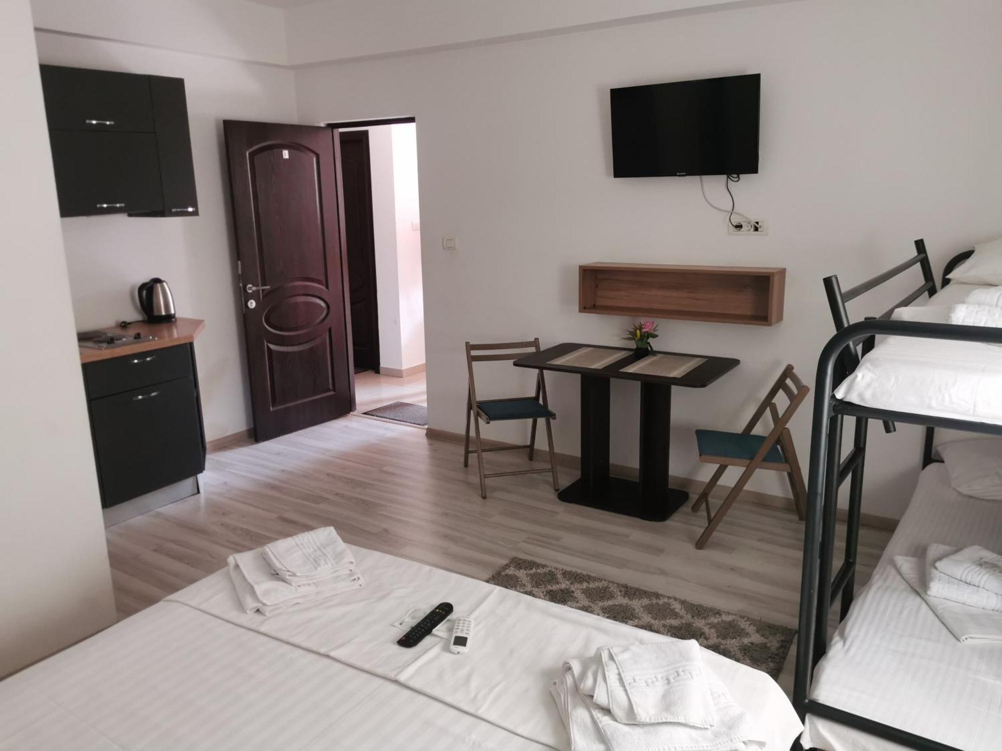Hotel Ipsilanti Яссы Экстерьер фото